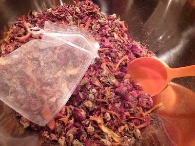 roseorangepotpourri
